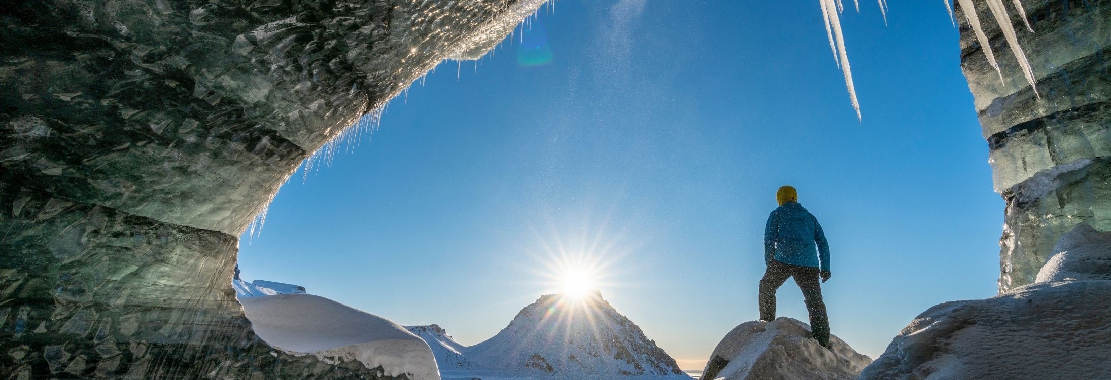 11 Extraordinarily beautiful ice caves of the world