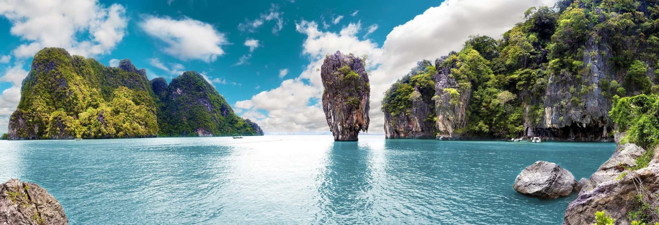 Ha Long Bay 