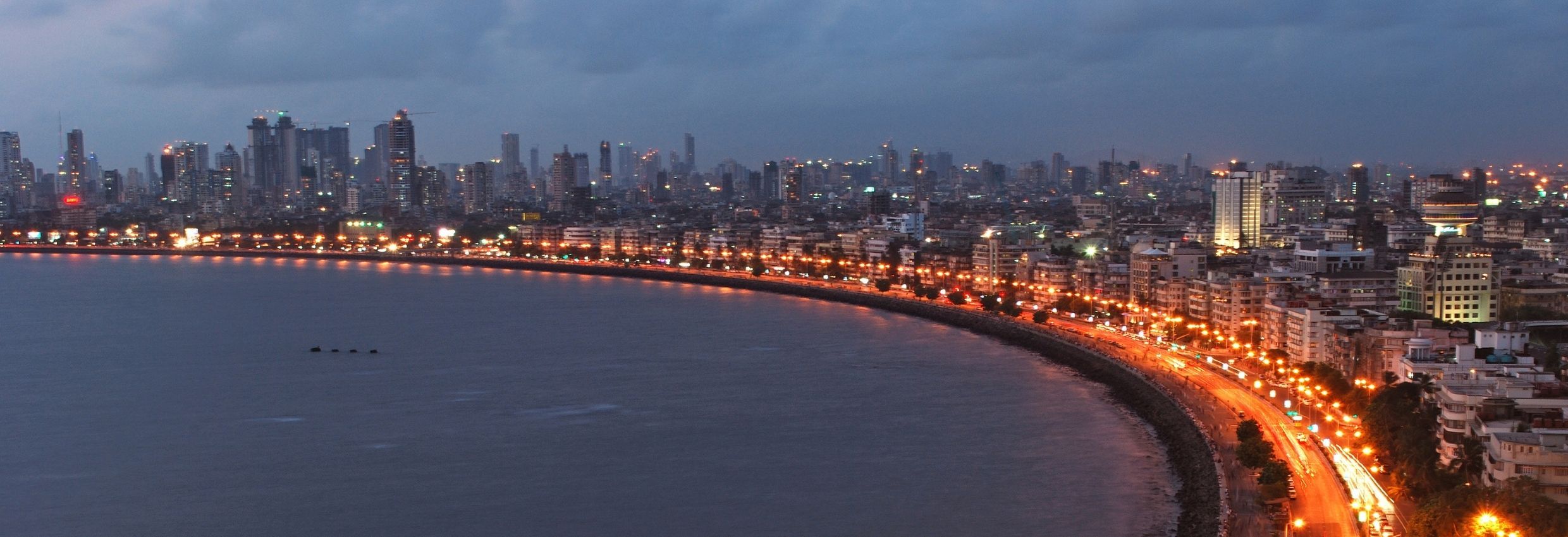 Queens necklace